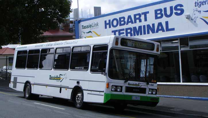 Tassielink Dennis Dart Volgren 58